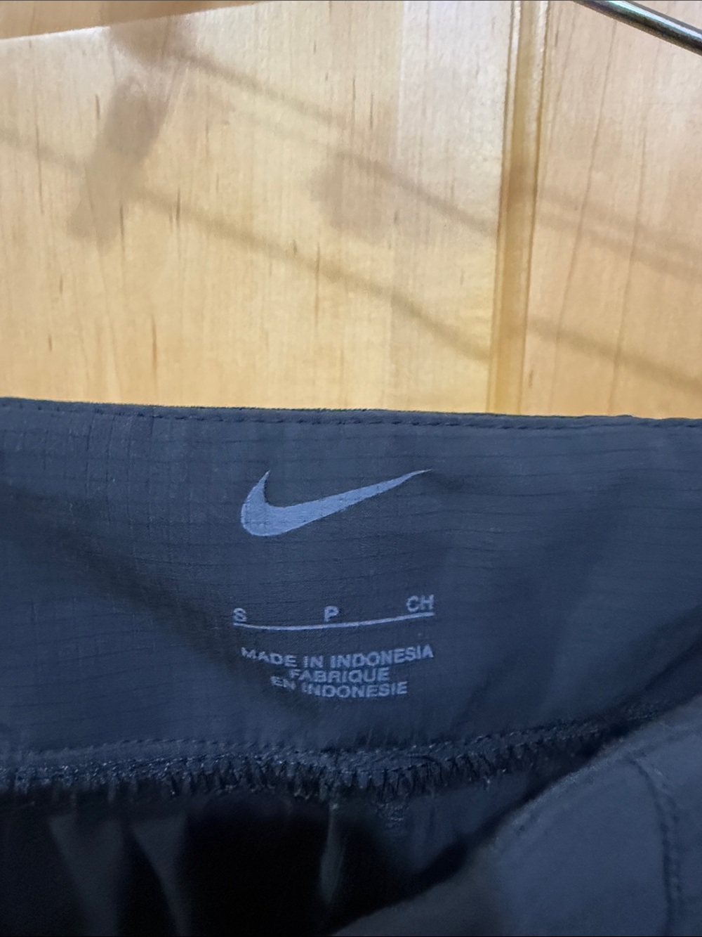 Nike Women’s Black Running Shorts with Pink Trim size S - Picture 2 of 8